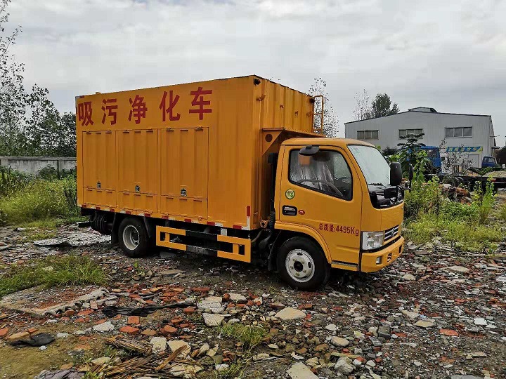 黃牌吸污凈化車_東風小多利卡污水處理車